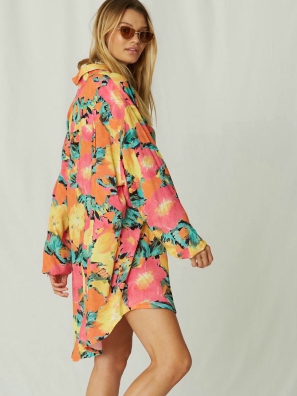 Jen’s Pirate Booty x Free People Belted Shirt Dress Vacation - Picture 3 of 8